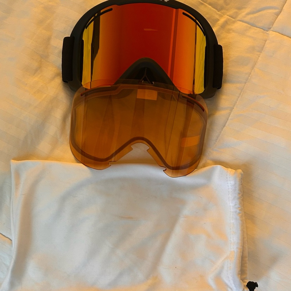 Oakley VR Goggles with Orange Lens